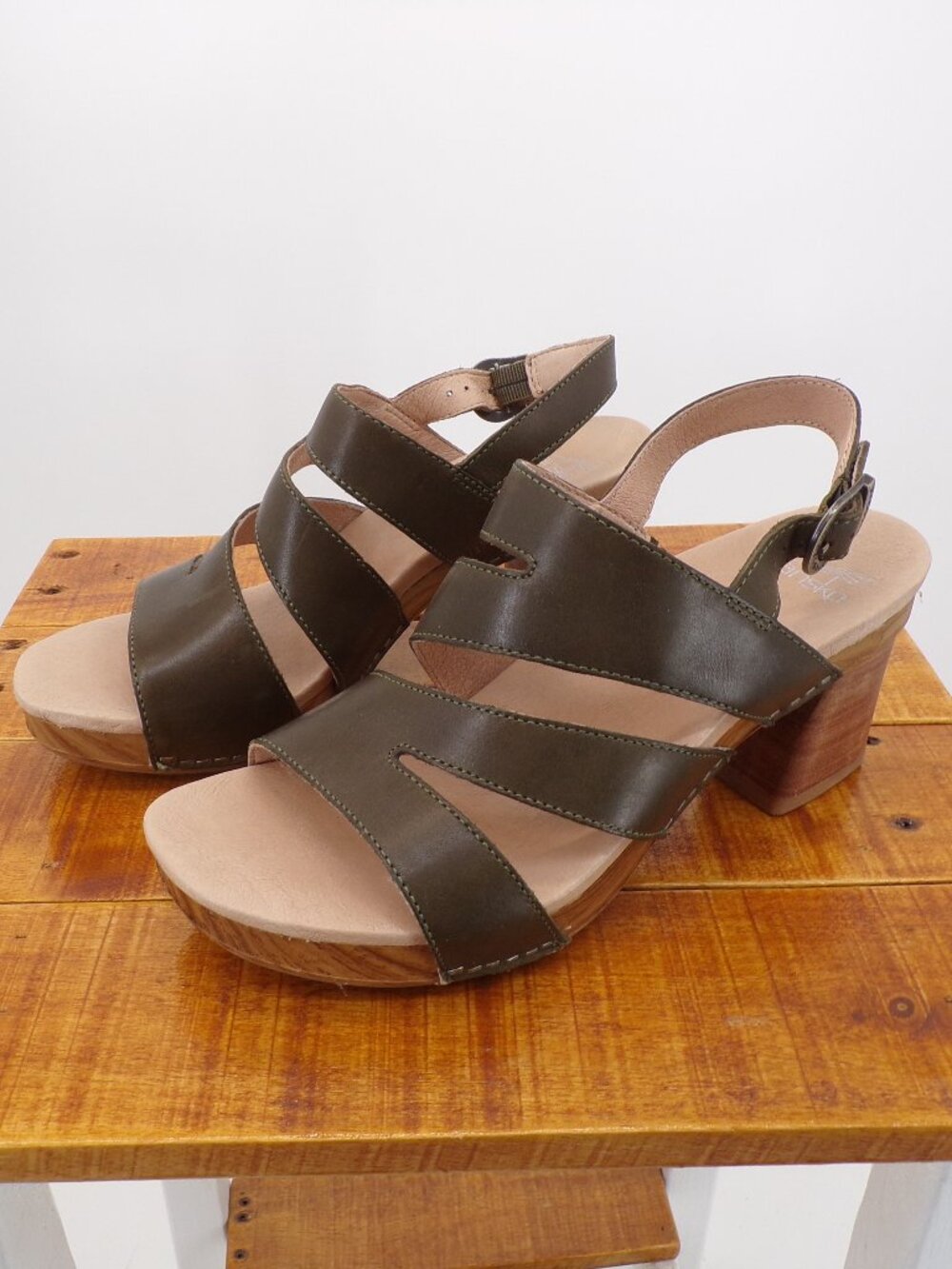 Dansko Heeled Sandals Sling Back Strap Green Women's 38 US 7 - 7.5